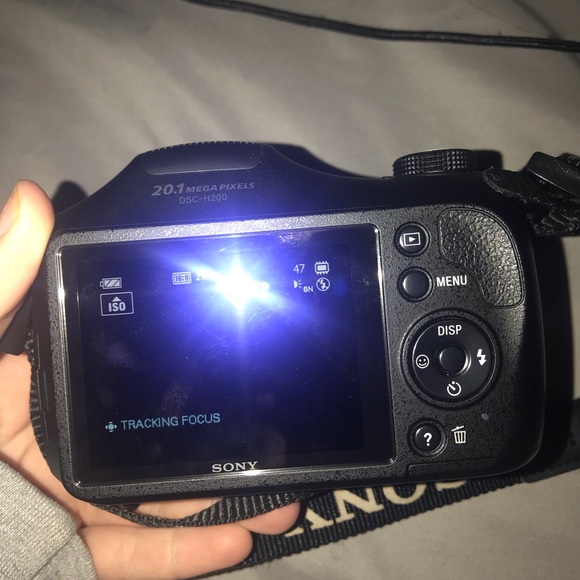 Don’t Camera - Picture 2 of 4